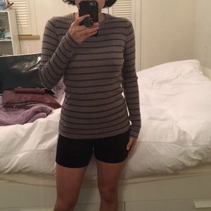 Vince long sleeve top